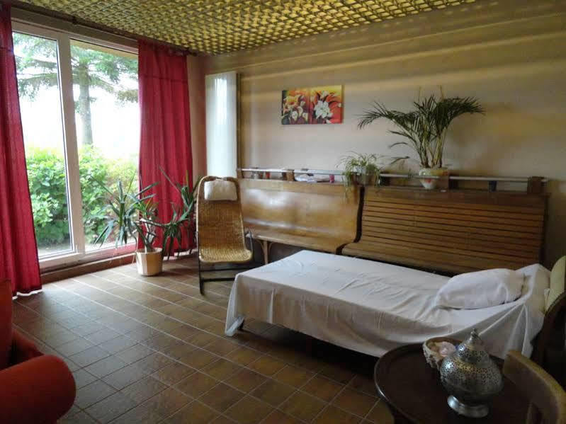Logis Hotel Notre-Dame De Bonne Fontaine Danne-et-Quatre-Vents Eksteriør billede